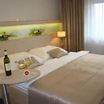 - Walldorf A Pohádková Vesnička Podlesí