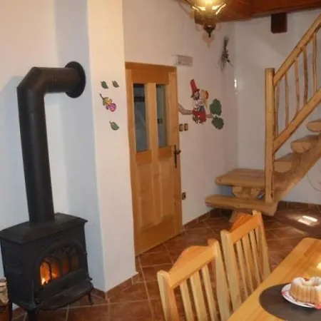 - Walldorf A Pohadkova Vesnicka Hotell Podlesí