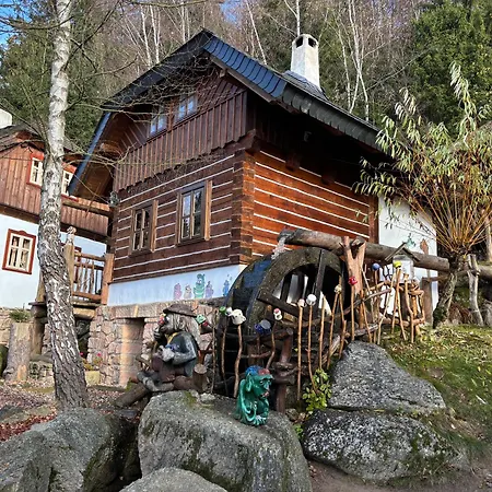 Hotel Podlesi 3*