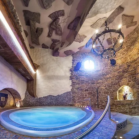 - Walldorf A Pohadkova Vesnicka Podlesí