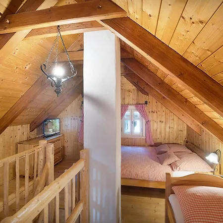 - Walldorf A Pohadkova Vesnicka Hotel Podlesí