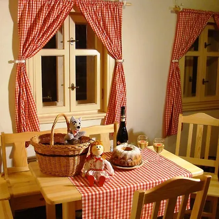 Hotel - Walldorf A Pohadkova Vesnicka Podlesí