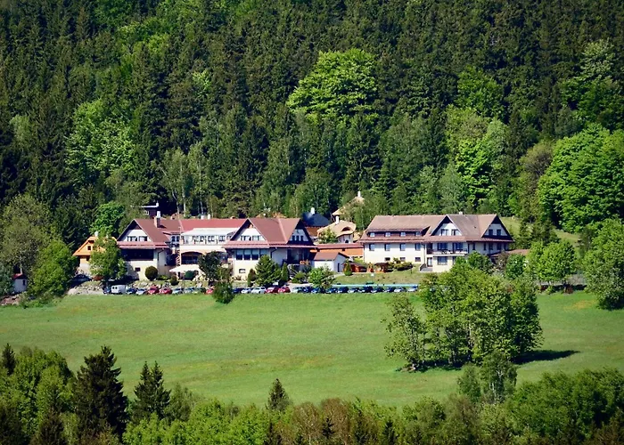 - Walldorf A Pohadkova Vesnicka Podlesí